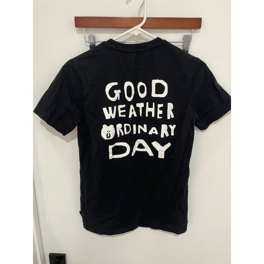 LINE FRIENDS Good Weather Ordinary Day T-shirt, Black/White, Small